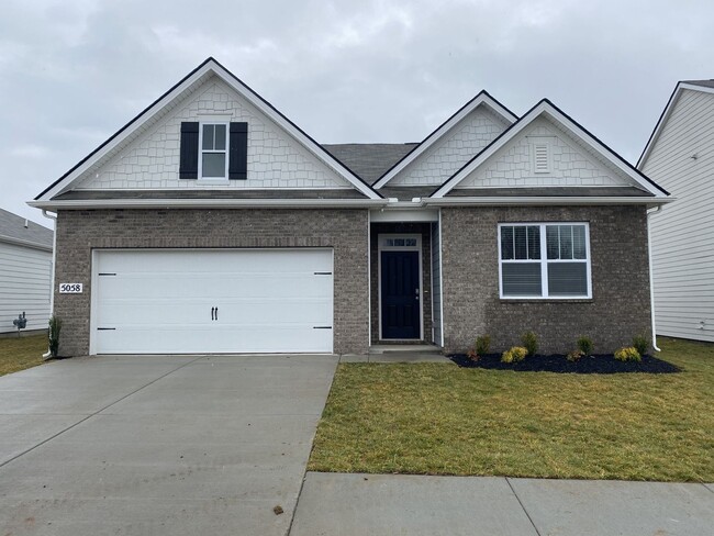 Building Photo - Nice Four Bedroom Home in Lebanon