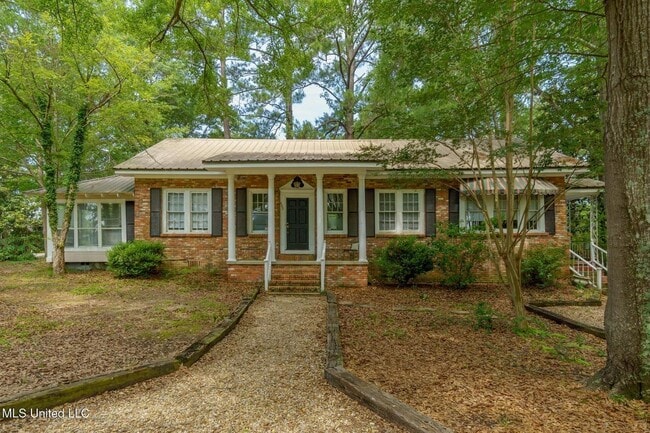 Photo - 400 N 37th Ave