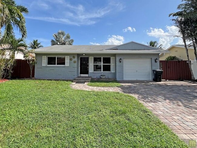 Building Photo - 3318 NW 68th Ct Rental
