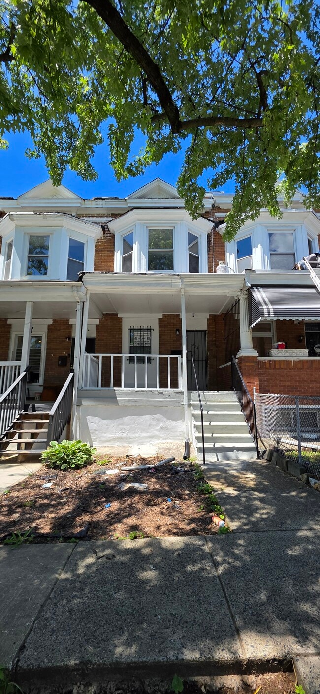 Building Photo - 1614 Ashburton St
