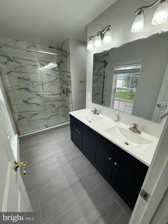 Photo - 16919 Gentle Wood Ln