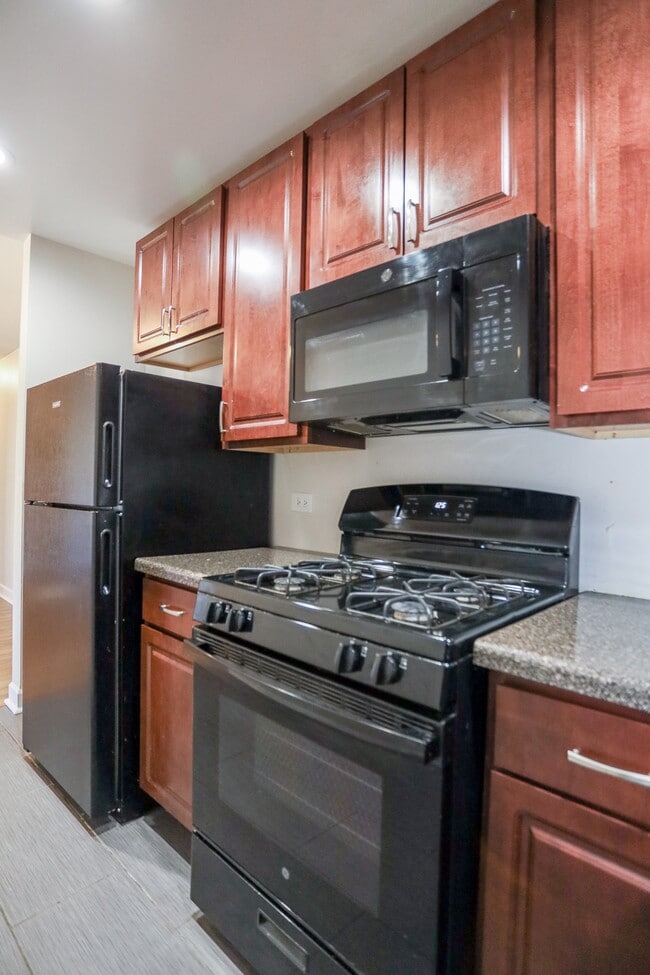Photo - 1775 Highland Unit 312