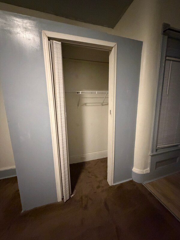 Photo - 126 Putnam St SW