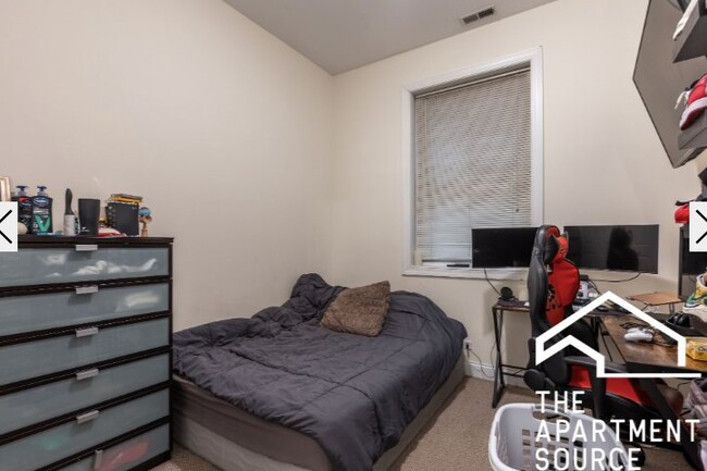 Photo - 1354 W Augusta Blvd Unit 2