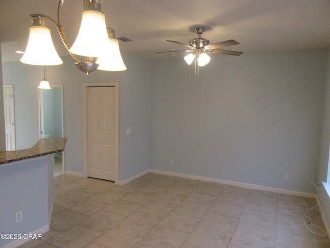 Photo - 2413 Astrid Ln