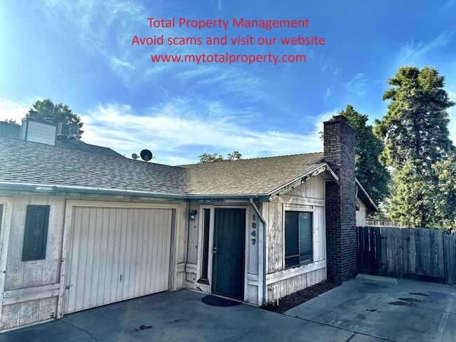 Building Photo - 1847 E Laura Ave Rental