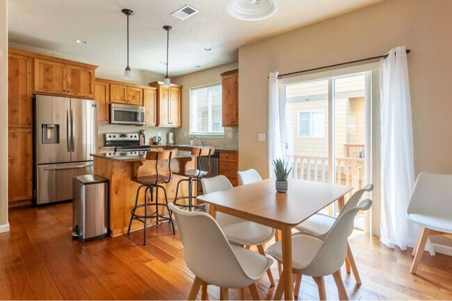 Photo - 16250 SW Baseline Rd