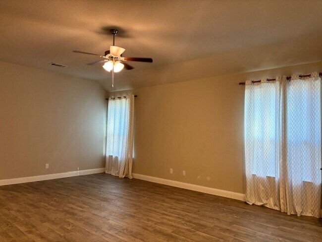 Photo - 1017 Greencove Dr