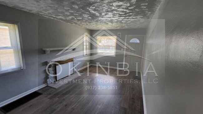 Photo - 1520 Shaftesbury Rd