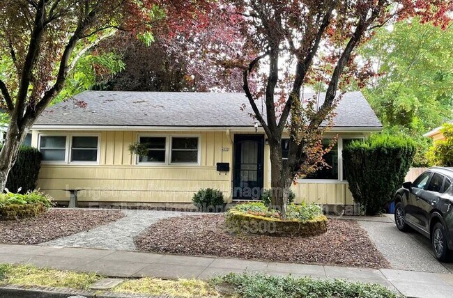 Photo - 4022 NE 13th Ave