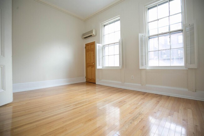 Photo - 1814 Spruce St Unit 2R