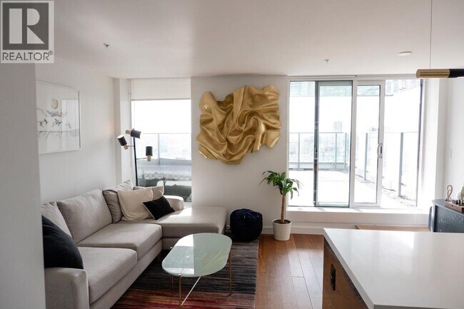 777 Richards St Unit 3801