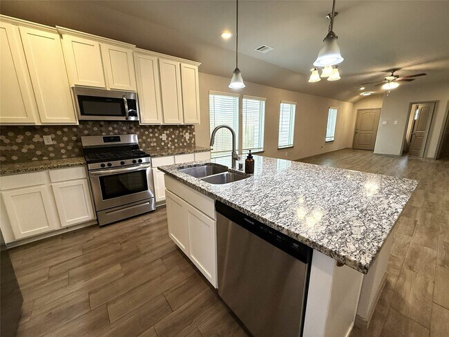 Photo - 7955 Fijian Cypress Dr