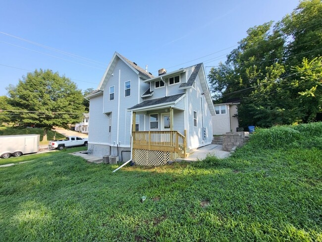 Photo - 613 Pershing Ave Unidad 613