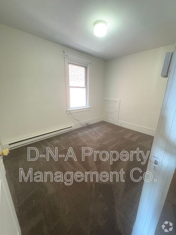 Building Photo - 19 S. Seventh Street Unit #B Rental