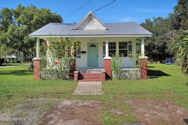 Building Photo - 3532 Fleet St