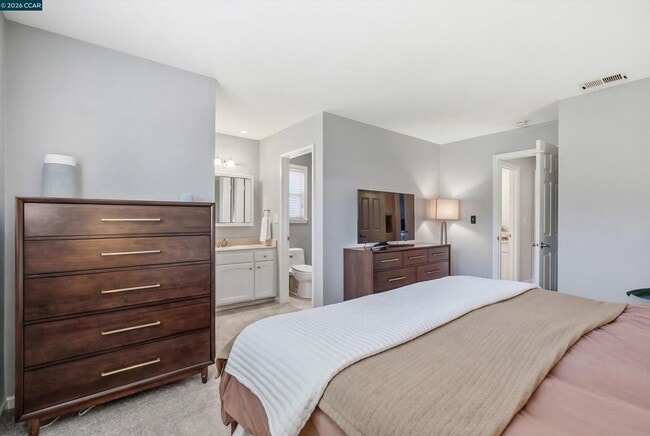 Photo - 2045 McMillan Ct