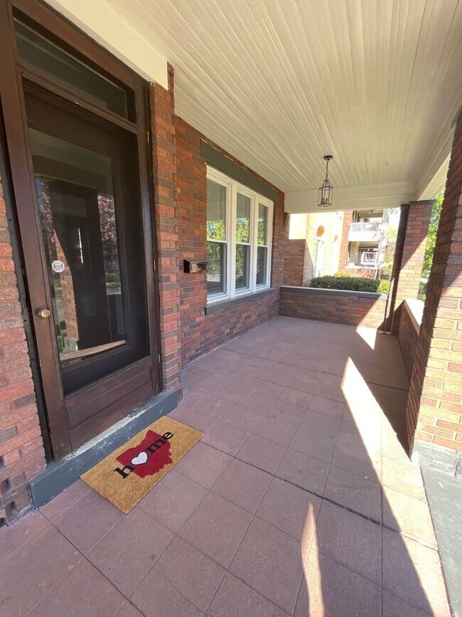 Photo - 1702-1704 Bryden Rd Unidad 1704