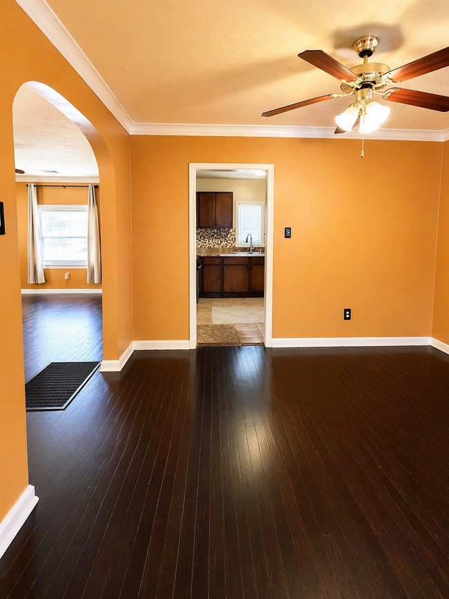 Photo - 2445 Lowell Ave