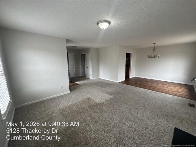Photo - 5128 Thackeray Dr