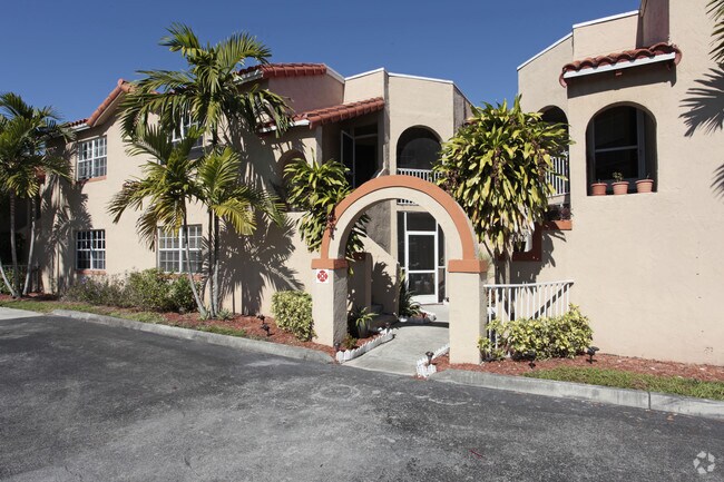 Primary Photo - Windmill Lakes