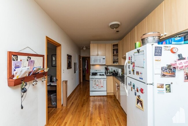 Photo - 819 N Wood St