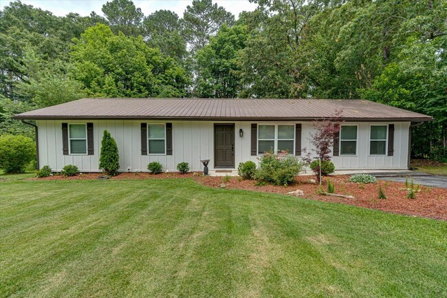 Wonderful 3 bedroom 2 bath in Cleveland TN - Wonderful 3 bedroom 2 bath in Cleveland TN House