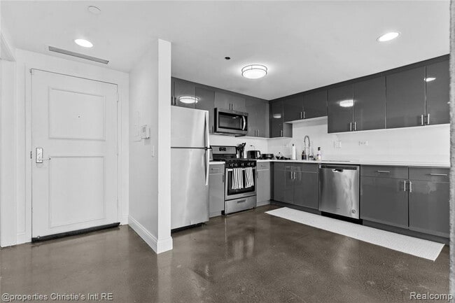 Photo - 3320 Spinnaker Ln Unit 17E