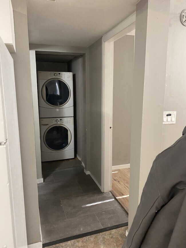 Photo - 2219 Pine St Unit C