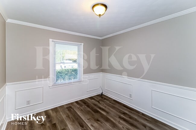 Photo - 3145 Overbrook Dr