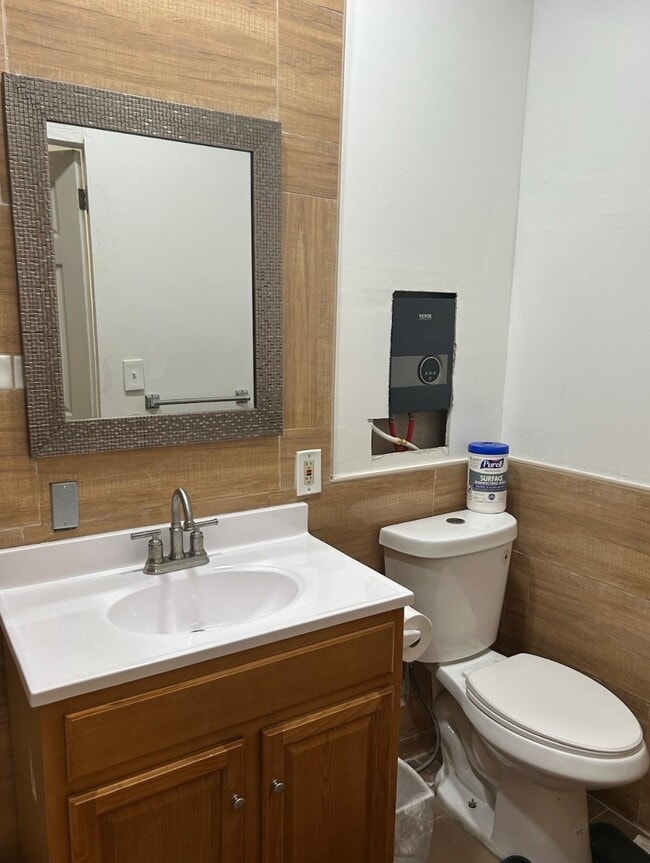 Photo - 808 Nostrand Ave Unit 3