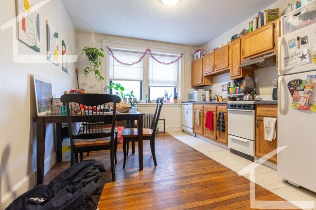 Photo - Don't miss this deal! 4-bed, 2-bath in Brighton