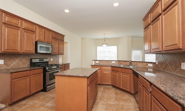 Photo - 19114 Berkshire Oak St