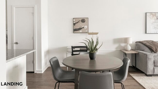 Photo - 2110 Birkhall St Unidad 2130-317