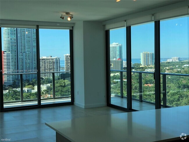 Building Photo - 3 br, 2.5 bath Condo - 1300 S Miami Ave Un... Unit 1706