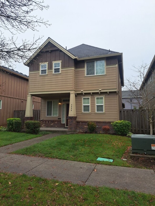 Building Photo - 3 BEDROOM - AC - move in ready Hillsboro