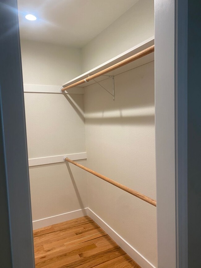 Photo - 5707 East Dr Unit 1