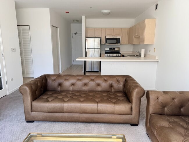 Photo - 21 W Chestnut St Unit 1708