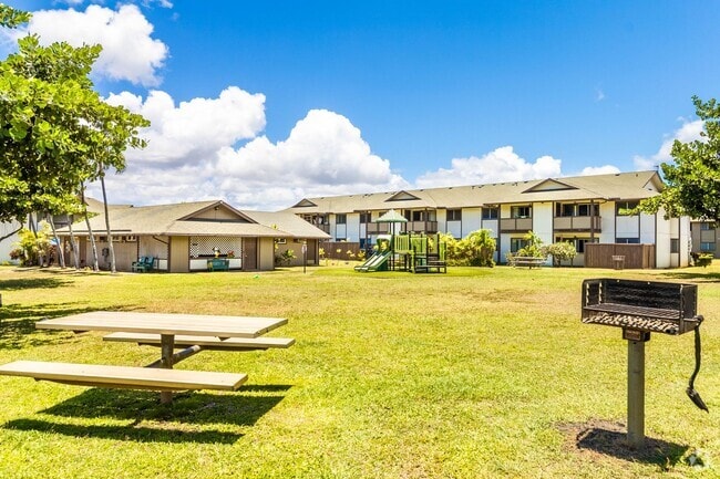 Building Photo - 2nd floor, 2 bedroom/1 bath/2 parking Town... Rental