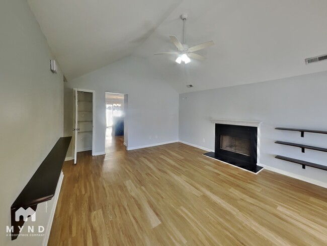 Photo - 3400 Fatima Ct