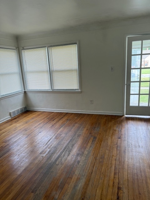 Photo - 18412 Glastonbury Rd