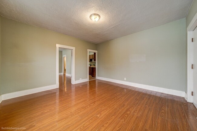 Photo - 802 Pine St Unidad 6