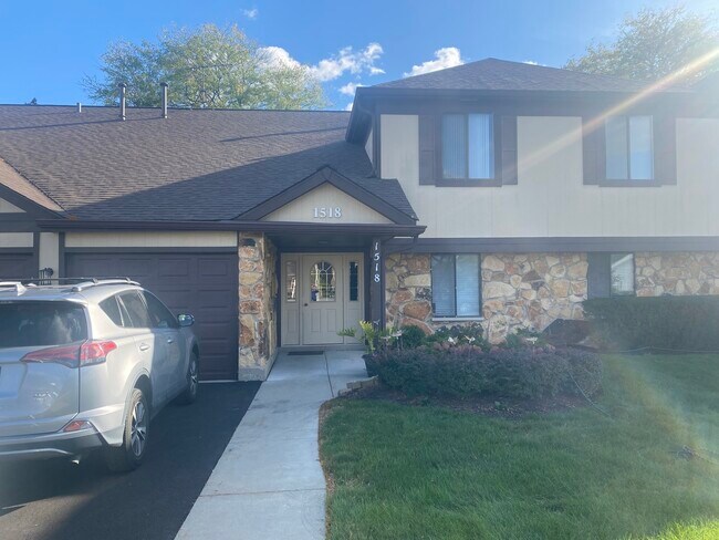 Photo - 1518 Harbour Ct Unit 2A