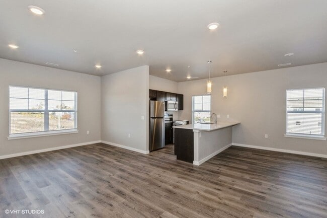 Photo - Big Ben Townhomes – Brand New 3 Bedroom Townhome | Attached 2-Stall Garage