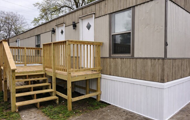 Photo - 25 Deerwood Park