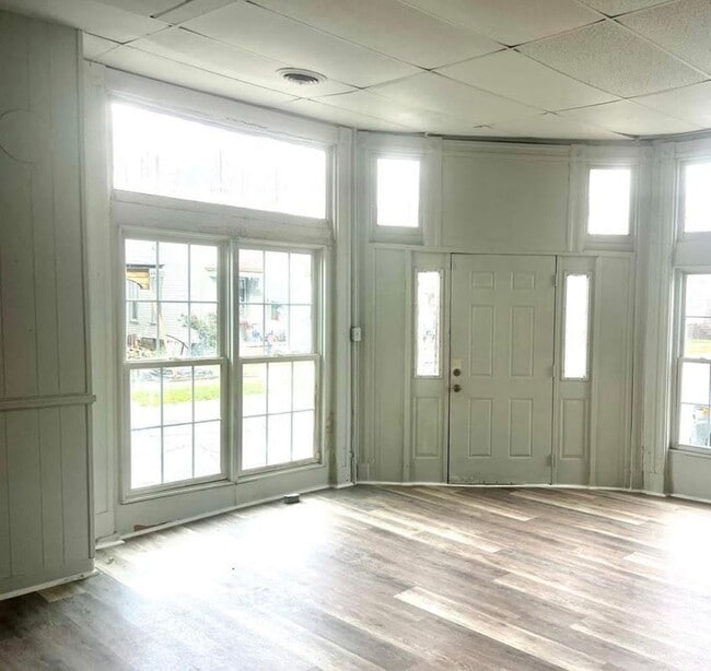 Photo - 50 Kentucky St