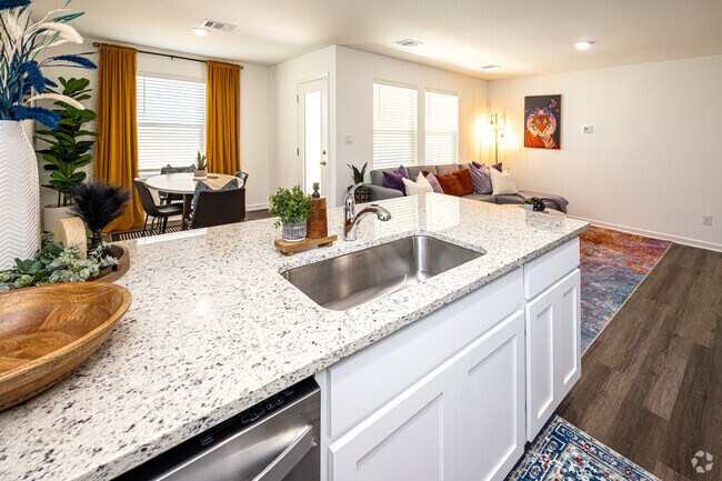 3BR, 3BA - 1,242SF - Kitchen