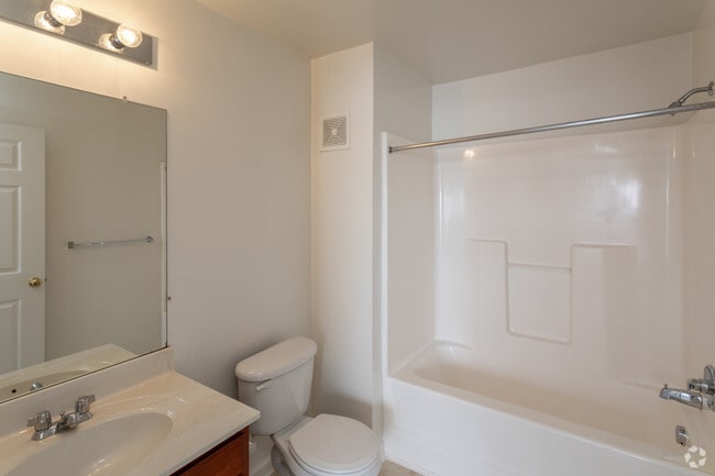 1BR, 1BA - 661 SF - Stafford