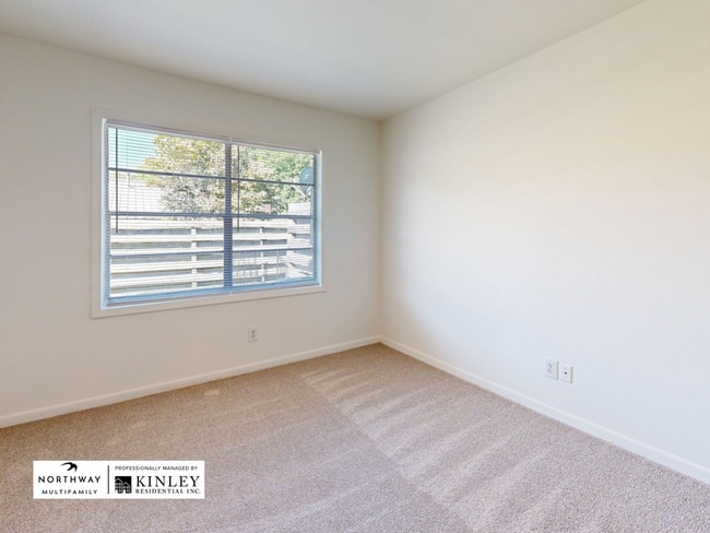 Photo - Meadowood Apartments