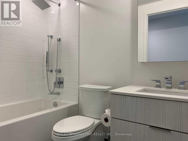 Photo - 25 Richmond St E Unité 812